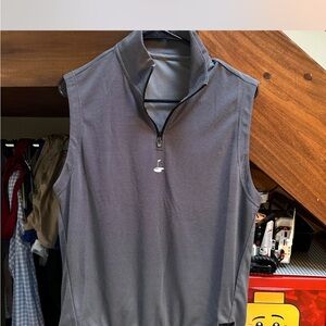 Men’s Fabletics Golf Vest